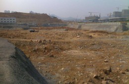 開發(fā)區(qū)2萬方工地開工地槽和頂板做防水找清包工工人