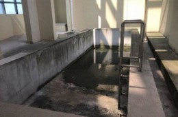 槐蔭廣場室內(nèi)游泳池做防水