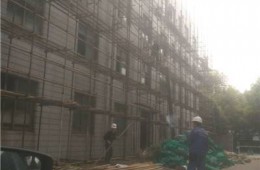 本人大興有一棟廠房做防水卷材，清包工找能做的師傅。