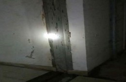 杭州市民中心 廣場(chǎng)伸縮縫鐵皮處往下滴水