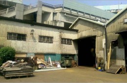 城陽萬達塑膠制品有限公司車間屋頂漏水