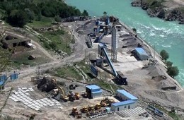 庫什塔依水電站建筑物防水施工