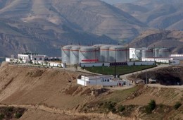 長慶油田水電廠靖北變戶外設備(龍門架,展示牌,主變)防腐外包