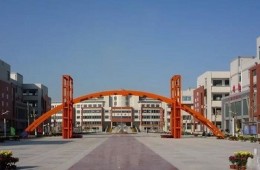 淄博市桓臺二中學(xué)生宿舍樓頂防水、學(xué)校大門頂漏水維修